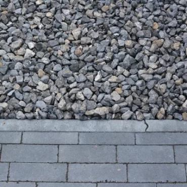 Basalt Split 30-60mm BB (1m3 1500kg)