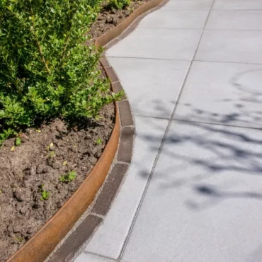 Flexline Borderrand Cortenstaal 15cm lengte 220cm incl. 3 grondpennen en verbindingsplaat