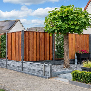 Tuinscherm hardhout kunstmatig gedroogd, 21-planks (19 + 2) Dronten 180 x 180 cm