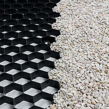 EuroGravel PLUS splitplaat zwart + anti-worteldoek