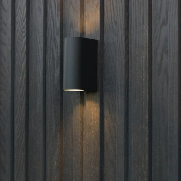 MCB360R | Envello Cladding Board & Batten+ Burnt Cedar 3600x200x26/14mm
