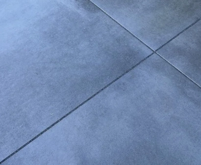 <p>Voor het onderhouden en afwerken van je tuin vind je bij Tuinmaterialen.nl alles wat je nodig hebt. Van voegmortel tot groene aanslag reiniger en tegeldragers, wij bieden hoogwaardige producten om je tuinpaden, terrassen en bestratingen in topconditie te houden. Verzorg de afwerking van je tuinprojecten en verleng de levensduur van je materialen met onze betrouwbare onderhoudsproducten. Maak je buitenruimte volledig af met de juiste zorg en afwerking voor een langdurig mooi resultaat.</p>
